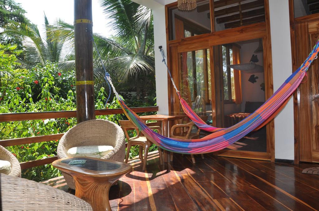 Hosteria Mandala Puerto López Exteriör bild