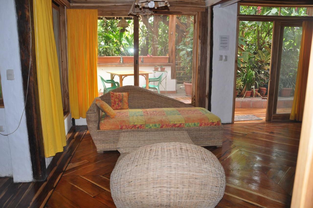 Hosteria Mandala Puerto López Exteriör bild
